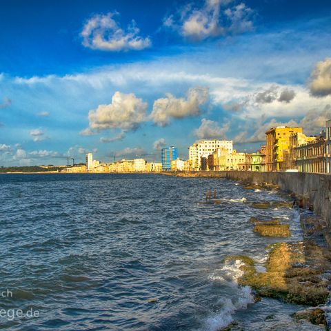 Havanna 007 Kuba, Cuba, Havanna - Abend am Malecon