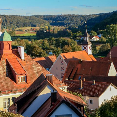 Anlautertal - Thalmaessing - Greding 007 Greding - Blick über die Altstadt und das Schwarzachtal