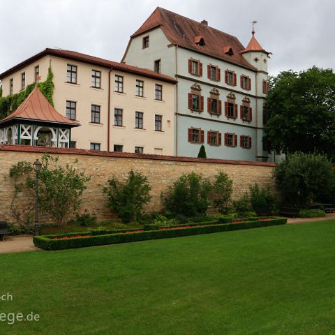 Altmuehltal West 001 Treuchlingen - ehemaliges Wasserschloß, Geburtshaus von Heinrich zu Pappenheim (1594)