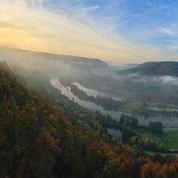 Altmühltal Riedenburg - Essing - Bilder - Sehenswürdigkeiten - Ausflugsziele Faszinierende Bilder aus Riedenburg, Burg Prunn, Essing, Burgruine Randeck, Schulerloch. Seit der Fertigstellung des...