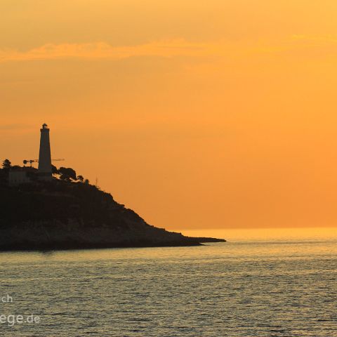 Nizza 001 Sonnenaufgang, Leuchtturm, Cap Ferrat, Cote Azur, Frankreich, France