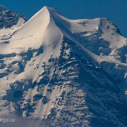 Berner Oberland - Bilder - Sehenswürdigkeiten - Fotos - Pictures Faszinierende Reisebilder aus dem Berner Oberland, Schweiz. Von Eiger, Mönch und Jungfrau. Viel Vergnügen beim...