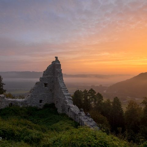 Panorama 16x9 003 Morgenstimmung auf der Rumburg