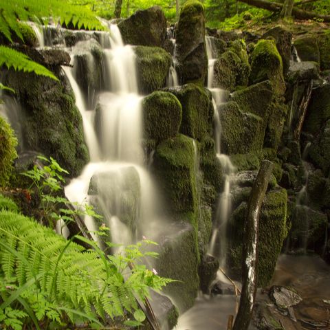 Panorama 2x1 004 Wasserfall, Teufelsmuehle, Biosphaerenreservat, Rhoen