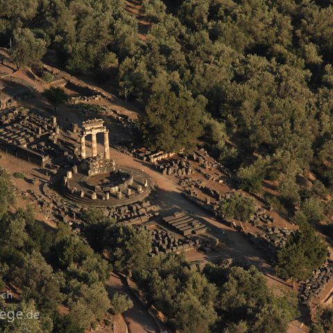Mittelgriechenland 005 Heiligtum der Athena, Delphi, Mittelgriechenland, Griechenland, Delfoi, Greece