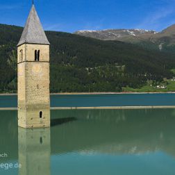 Vinschgau - Südtirol - Bilder - Sehenswürdigkeiten - Fotos - Pictures Faszinierende Reisebilder aus dem Vinschgau, Süditrol: Reschenpass, Reschensee, Kirchturm im Reschensee, Burgruine Mals....