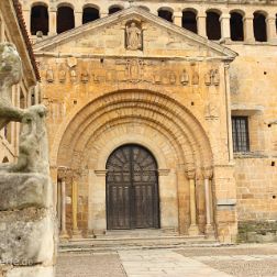 Kantabrien - Bilder - Sehenswürdigkeiten - Fotos - Pictures - Stockfotos Faszinierende Reisebilder: Picos de Europa, San Vicente de la Baquera, Santillana del Mar, Altamira, Comillas, Cabarceno...